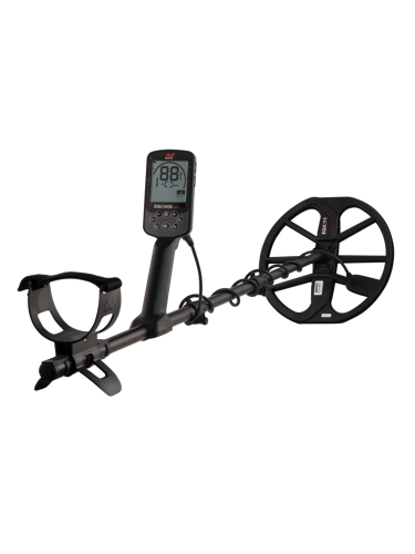 Minelab EQUINOX 900 Metal Detector